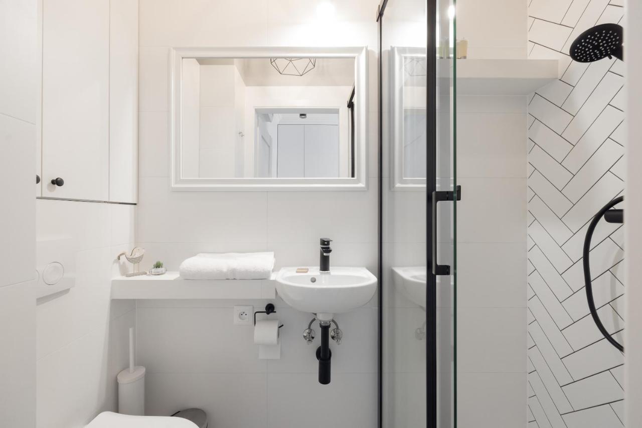 Bulwary Wislane Modern Apartment Warschau Exterior foto